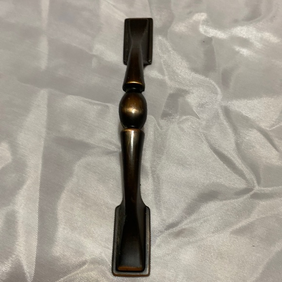 Cabinet Handle Set of Four Pieces 3.25” from Center Hole to Center Hole - Picture 3 of 5